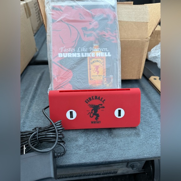 Fireball display - Picture 1 of 3